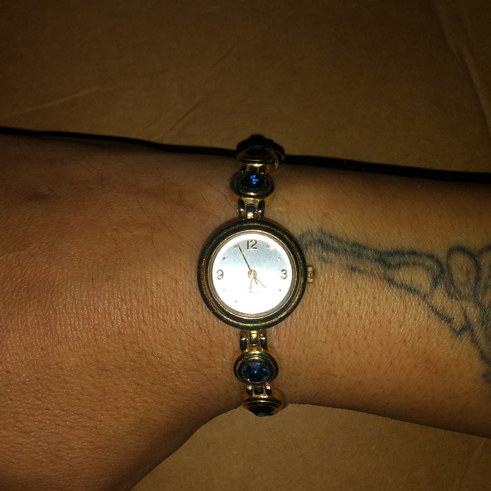 Womens watch costume jewlrey